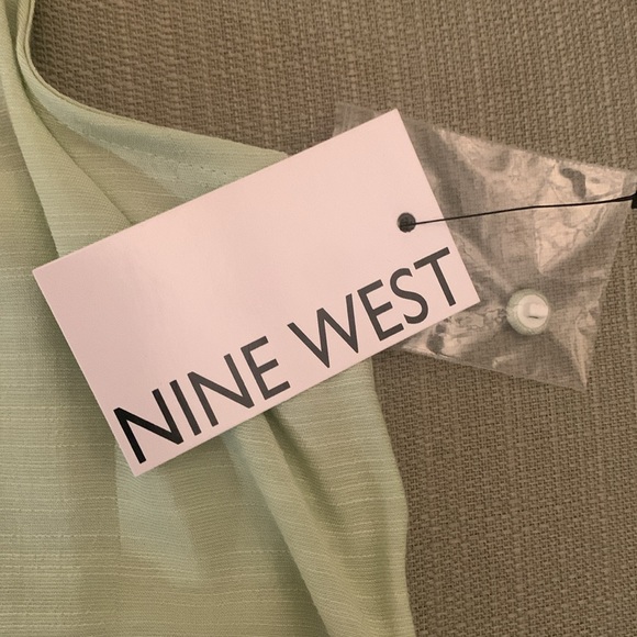 Nine West womens sleeveless top size XS - Picture 2 of 7